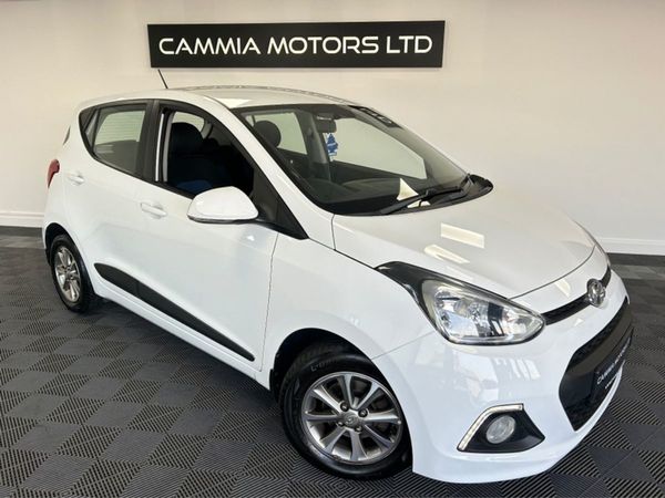 Hyundai i10 Hatchback, Petrol, 2016, White