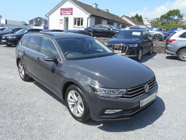 Volkswagen Passat Estate, Diesel, 2021, Grey