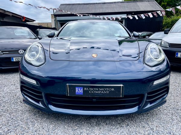 Porsche Panamera Hatchback, Diesel, 2014, Blue