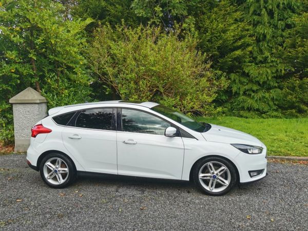 Ford Focus Hatchback, Diesel, 2017, White