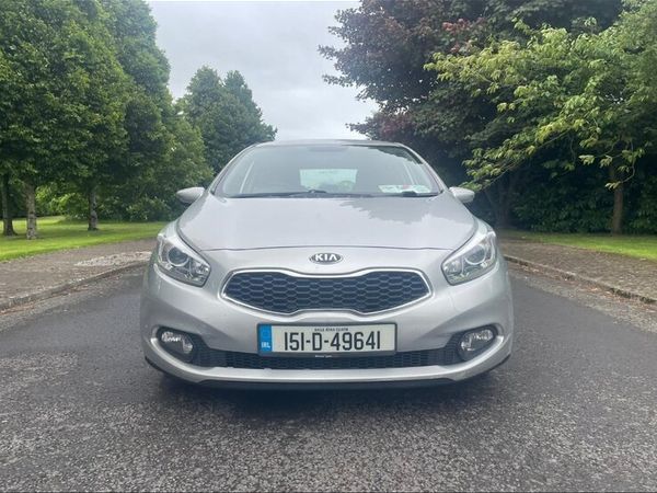 Kia Ceed Hatchback, Diesel, 2015, Silver