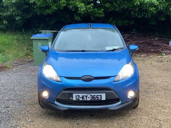Ford Fiesta Hatchback, Petrol, 2012, Blue
