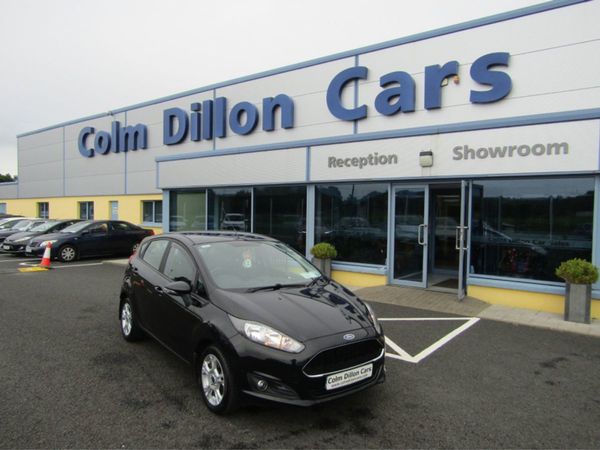 Ford Fiesta Hatchback, Petrol, 2017, Black