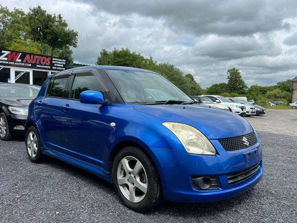 Suzuki Swift Hatchback, Petrol, 2010, Blue