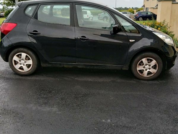 Kia Venga MPV, Petrol, 2014, Black
