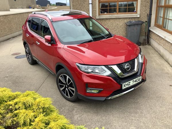 Nissan X-Trail SUV, Diesel, 2018, Red