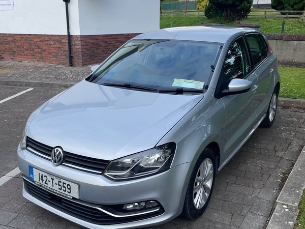 Volkswagen Polo Hatchback, Petrol, 2014, Silver