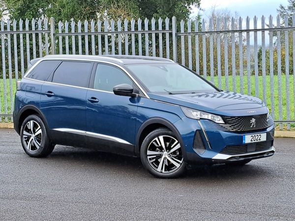 Peugeot 5008 SUV, Diesel, 2022, Blue