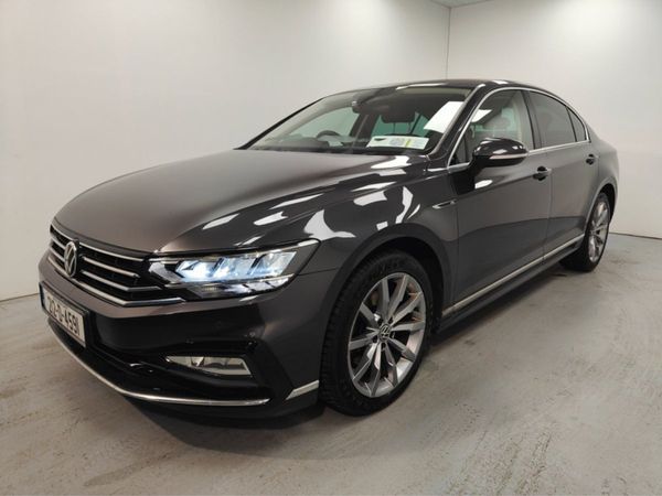 Volkswagen Passat Saloon, Diesel, 2021, Grey