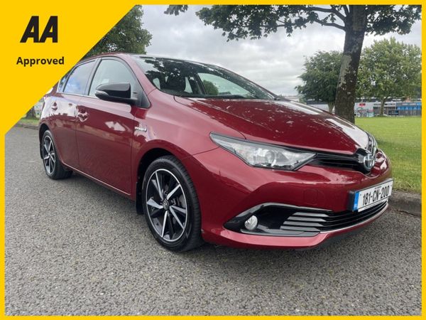 Toyota Auris Estate, Petrol Hybrid, 2018, Red