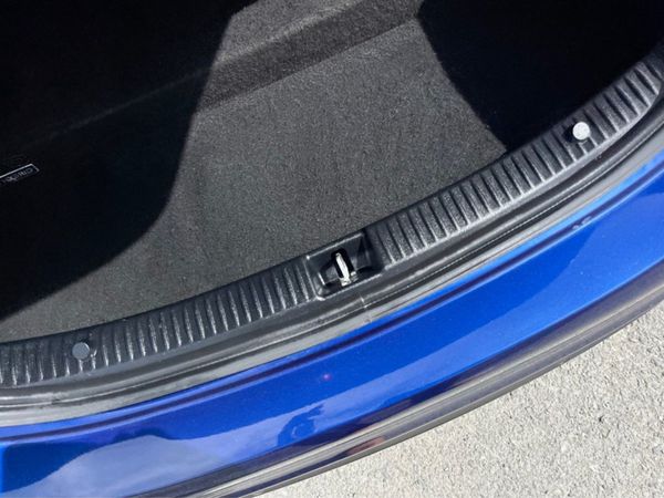 Mercedes-Benz C-Class Saloon, Hybrid, 2017, Blue
