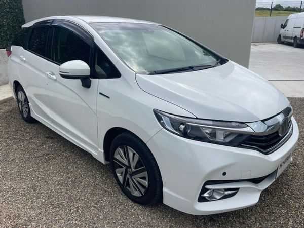 Honda Shuttle MPV, Hybrid, 2018, White