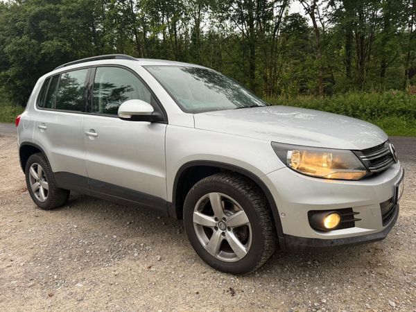 Volkswagen Tiguan SUV, Diesel, 2012, Silver