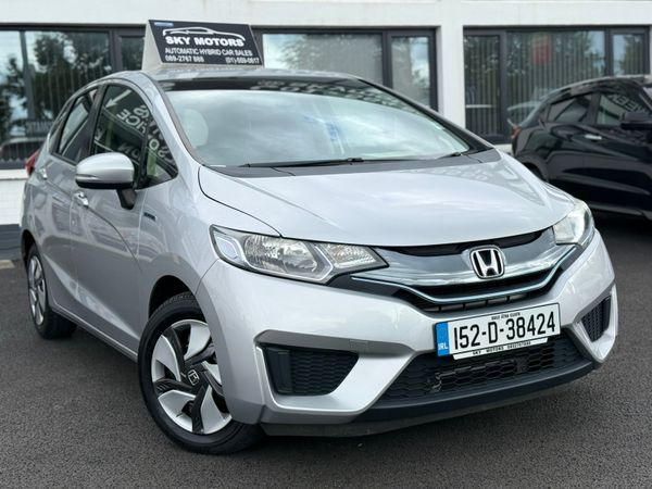 Honda Fit Hatchback, Petrol Hybrid, 2015, Silver