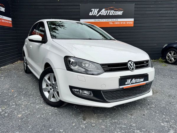Volkswagen Polo Hatchback, Petrol, 2012, White
