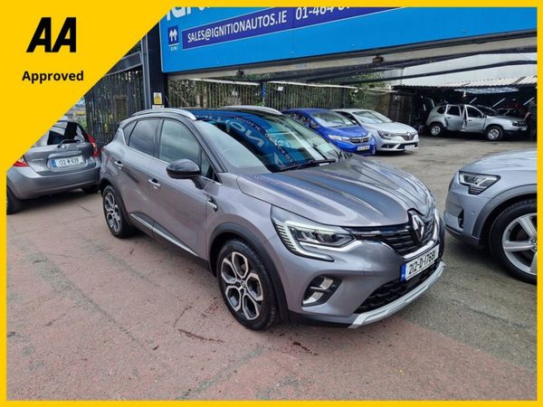 Renault Captur Hatchback, Petrol, 2021, Grey