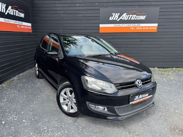 Volkswagen Polo Hatchback, Petrol, 2014, Black