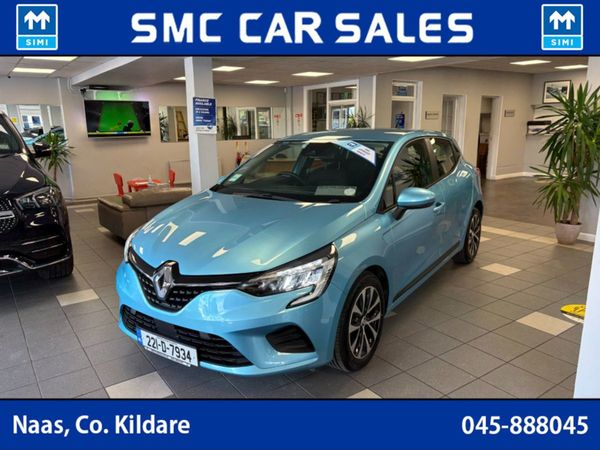 Renault Clio Hatchback, Petrol, 2022, Blue