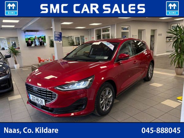 Ford Focus Hatchback, Petrol, 2023, Red