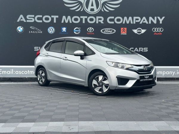 Honda Fit Hatchback, Hybrid, 2014, Silver