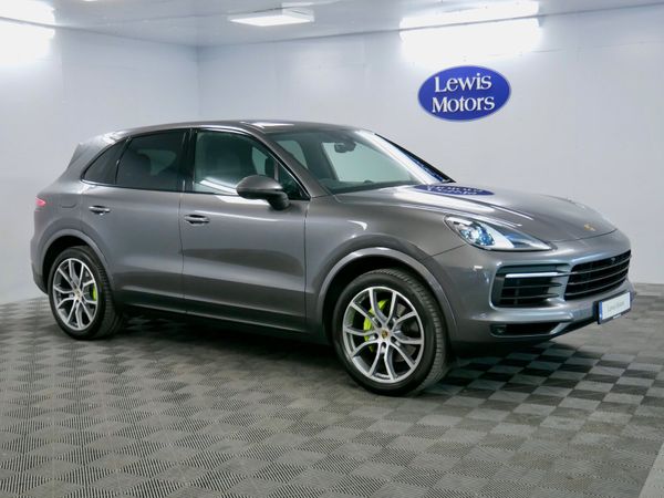 Porsche Cayenne SUV, Petrol Plug-in Hybrid, 2023, Grey