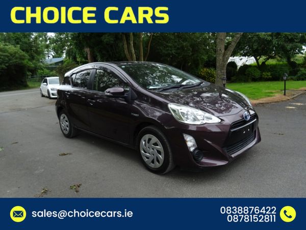 Toyota Aqua Hatchback, Petrol Hybrid, 2016, Red