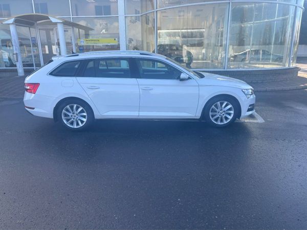Skoda Superb Estate, Diesel, 2021, White