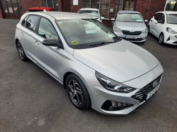 Hyundai i30 Hatchback, Petrol, 2021, Grey