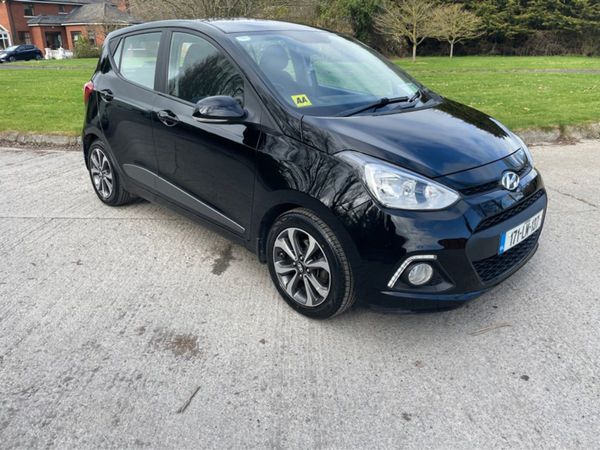 Hyundai i10 Hatchback, Petrol, 2017, Black