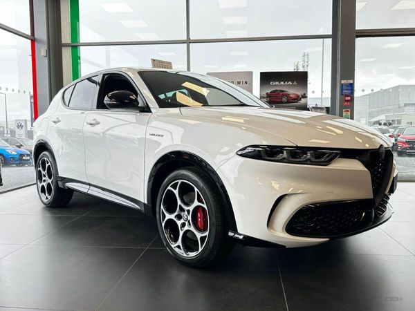 Alfa Romeo Tonale , Petrol, 2025, White