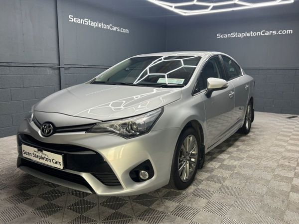Toyota Avensis Saloon, Diesel, 2017, Silver