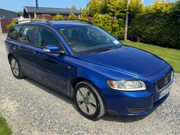 Volvo V50 Estate, Diesel, 2009, Blue