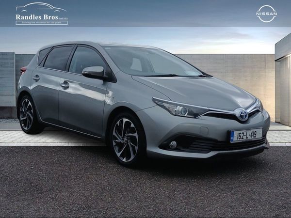 Toyota Auris MPV, Petrol Hybrid, 2016, Grey