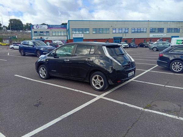 Nissan Leaf Hatchback, Electric, 2015, Black