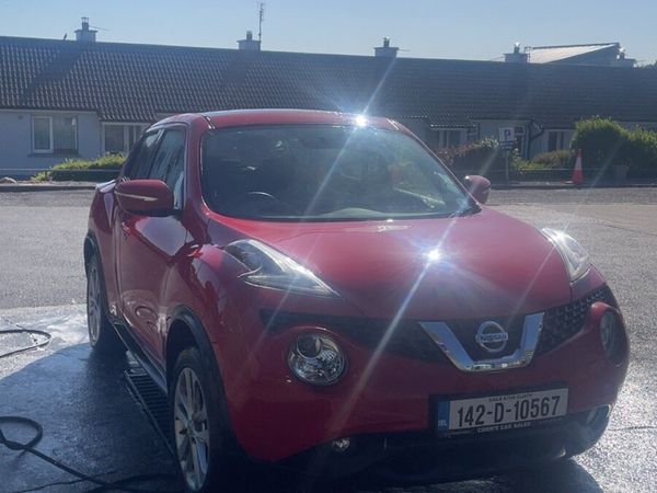 Nissan Juke SUV, Diesel, 2014, Red