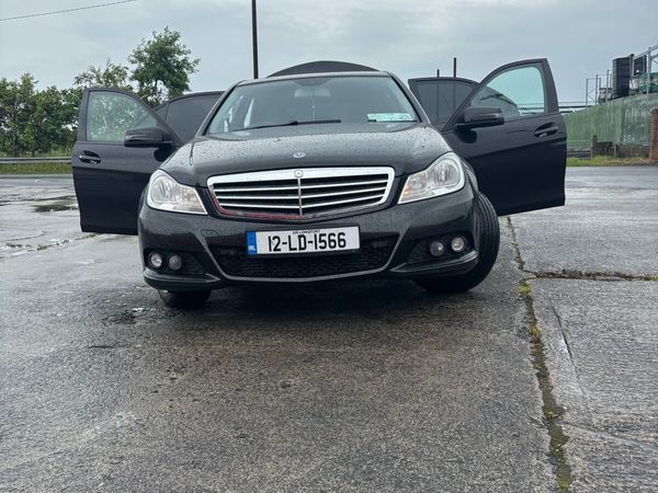 Mercedes-Benz C-Class Saloon, Diesel, 2012, Black