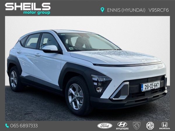 Hyundai KONA MPV, Petrol Hybrid, 2025, White