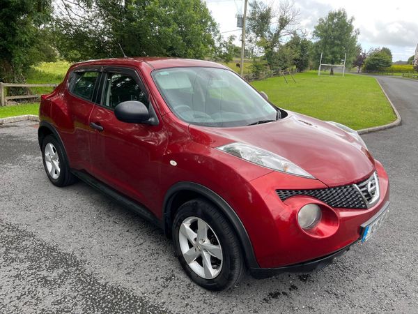 Nissan Juke SUV, Diesel, 2012, Red