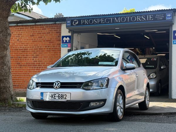Volkswagen Polo Hatchback, Petrol, 2012, Silver