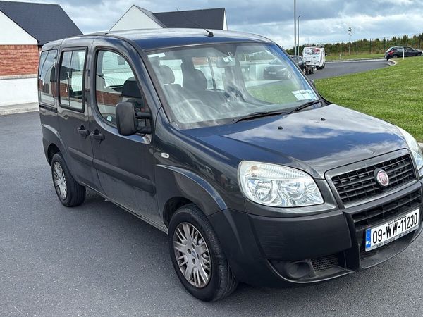 Fiat Doblo MPV, Diesel, 2009, Grey