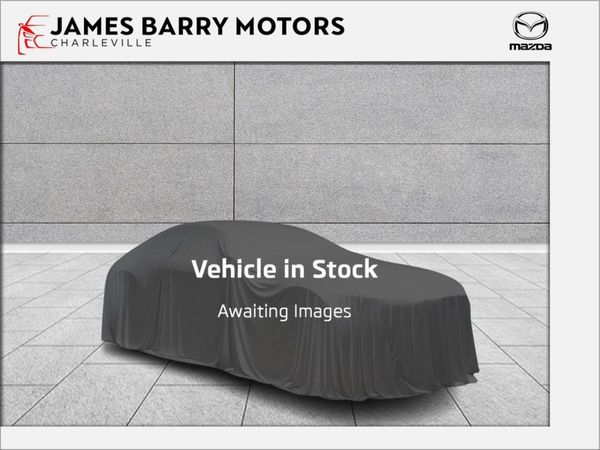 Nissan Qashqai MPV, Petrol, 2018, Red