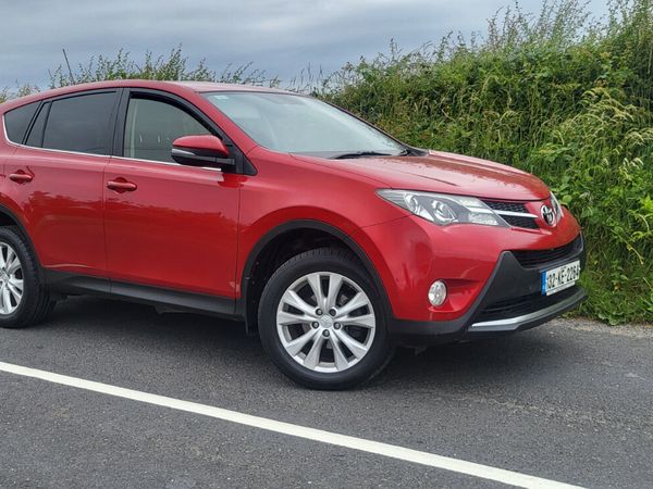 Toyota RAV4 SUV, Diesel, 2013, Red