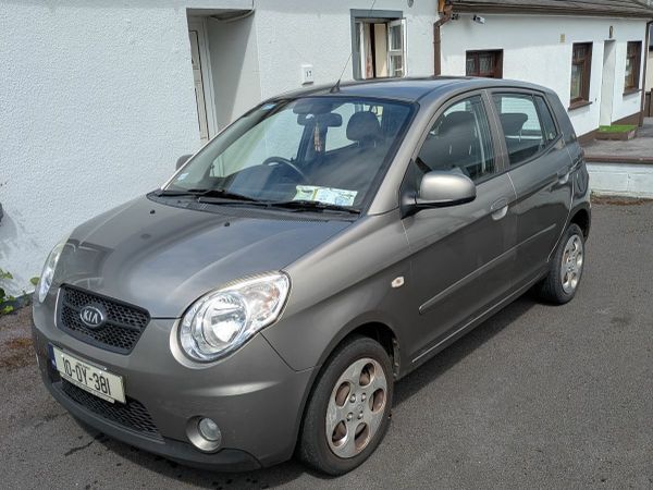 Kia Picanto Hatchback, Petrol, 2010, Silver