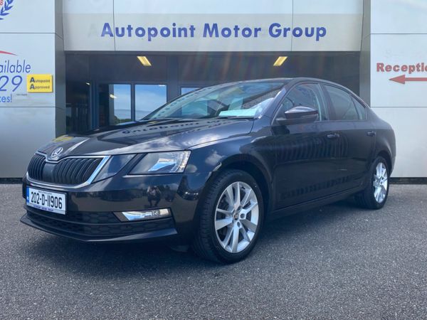 Skoda Octavia Saloon, Diesel, 2020, Black
