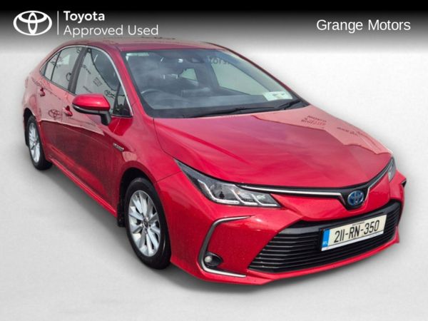 Toyota Corolla Saloon, Petrol Hybrid, 2021, Red