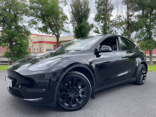 Tesla Model Y MPV, Electric, 2022, Black