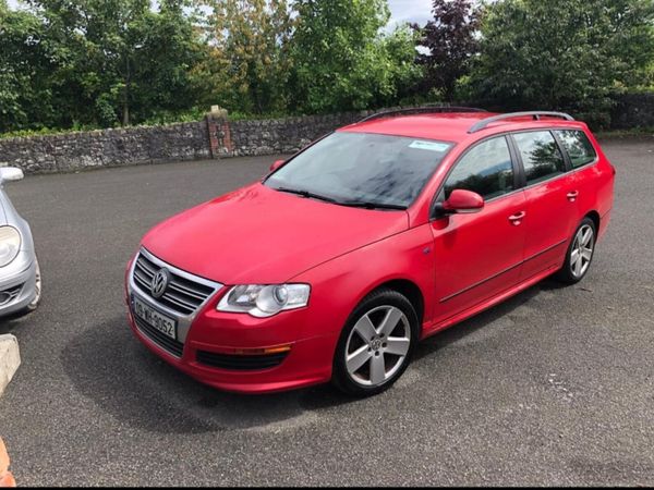 Volkswagen Passat Estate, Diesel, 2009, Red
