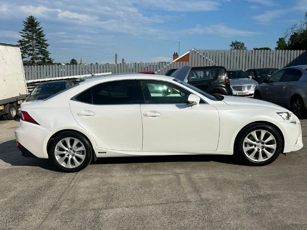 Lexus IS Saloon, Petrol Hybrid, 2014, White