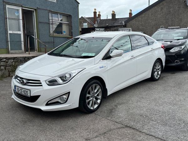 Hyundai i40 Saloon, Diesel, 2015, White