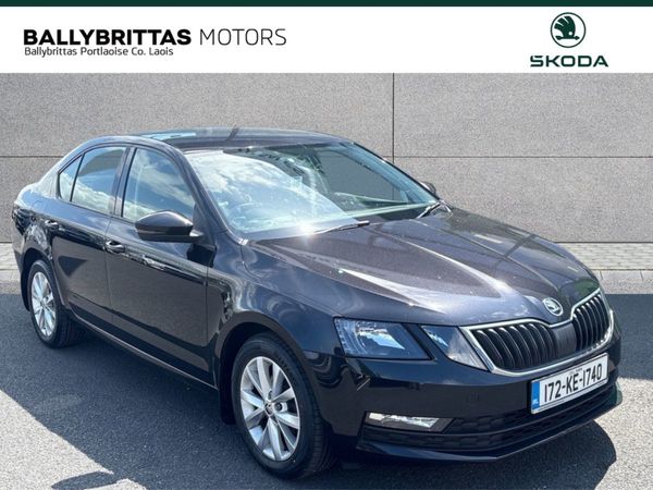 Skoda Octavia Saloon, Diesel, 2017, Black